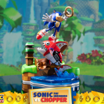 First 4 Figures Sonic vs. Chopper Available to Pre-Order